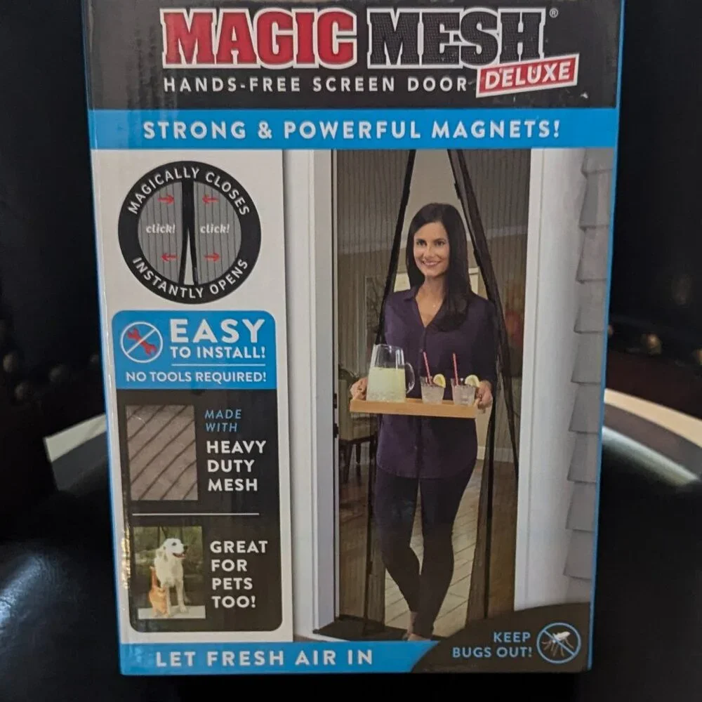 NIB Magic Mesh Heavy Duty Hands-Free Screen Door With Magnets 83